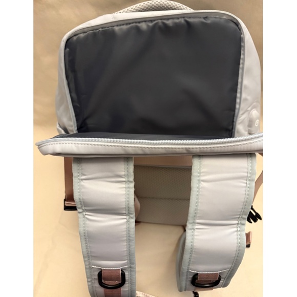 Travel Backpack (NEW) - Picture 8 of 16